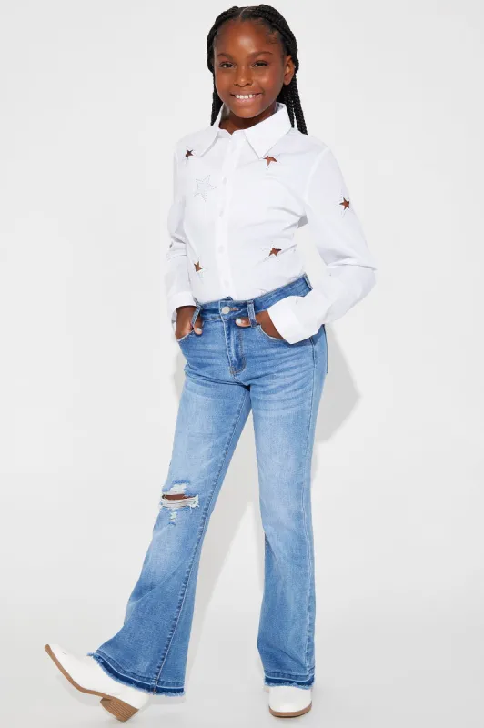 Mini Life Of A Super Star Flare Leg Jean - Vintage Blue Wash sold by Fashion Nova