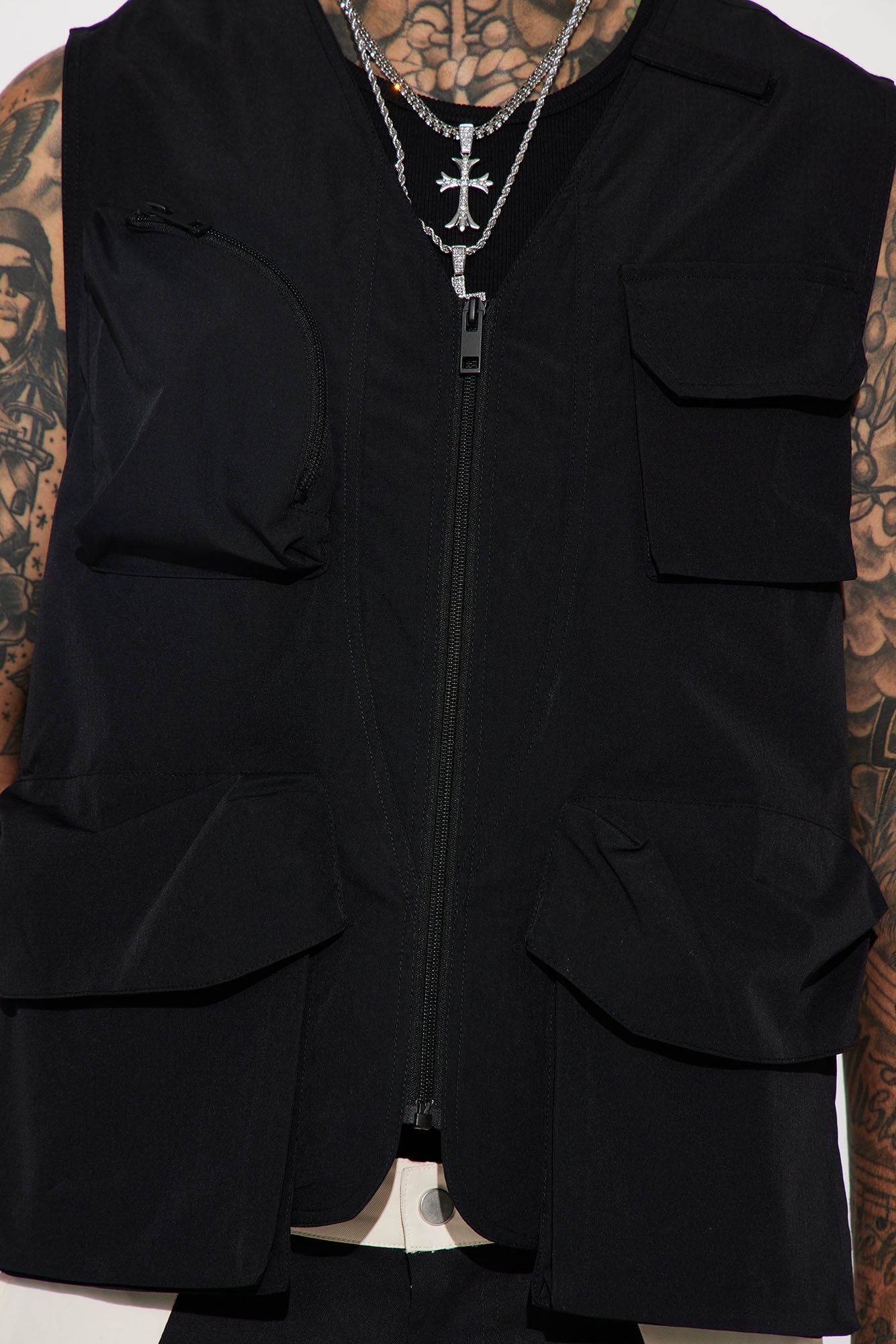 Hard To Miss Ripstop Tactical Cargo Vest - Black sold by Fashion Nova product image thumbnail 4