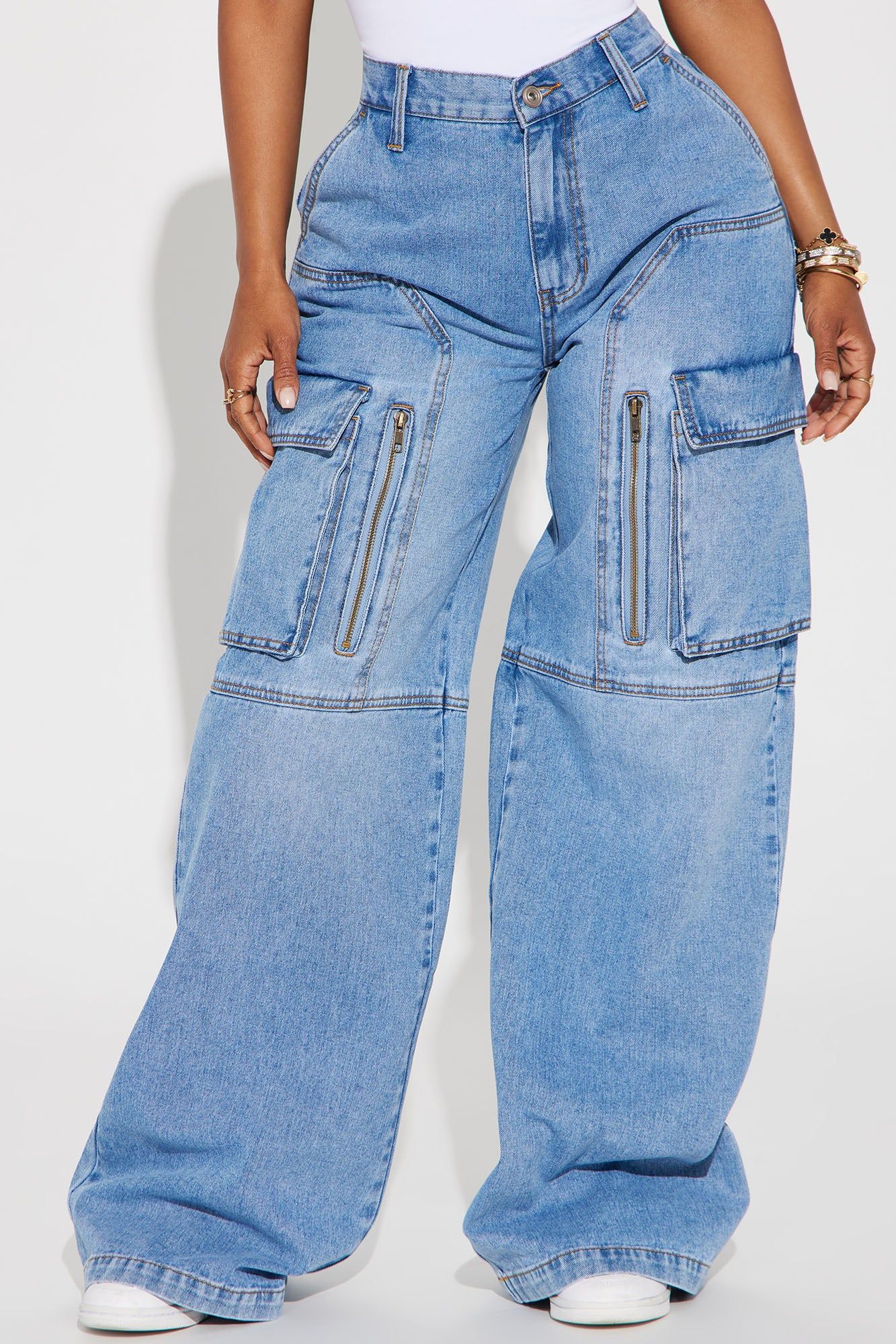 Berlin Baggy Cargo Jean - Light Wash sold by Fashion Nova product image thumbnail 2