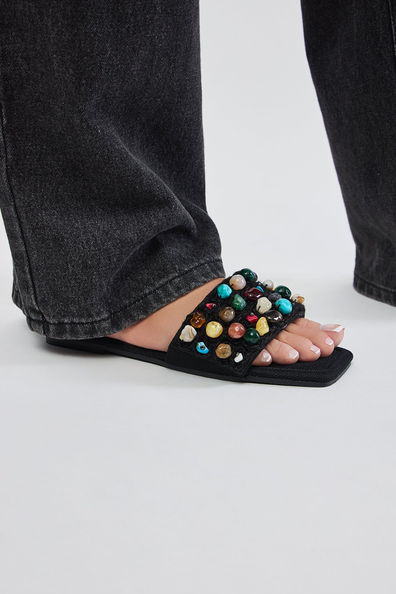 That Good Energy Flat Sandals - Black sold by Fashion Nova product image thumbnail 4