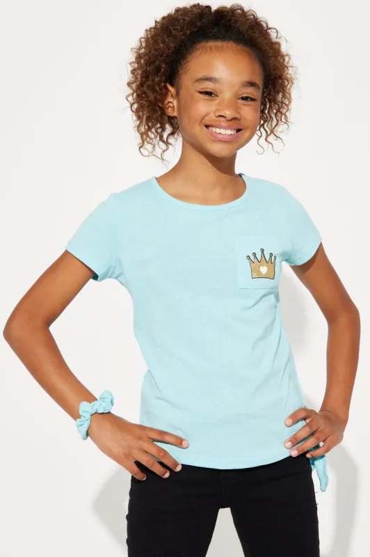 Mini Queen Squad Front/Back Tee With Scrunchy - Blue/combo sold by Fashion Nova