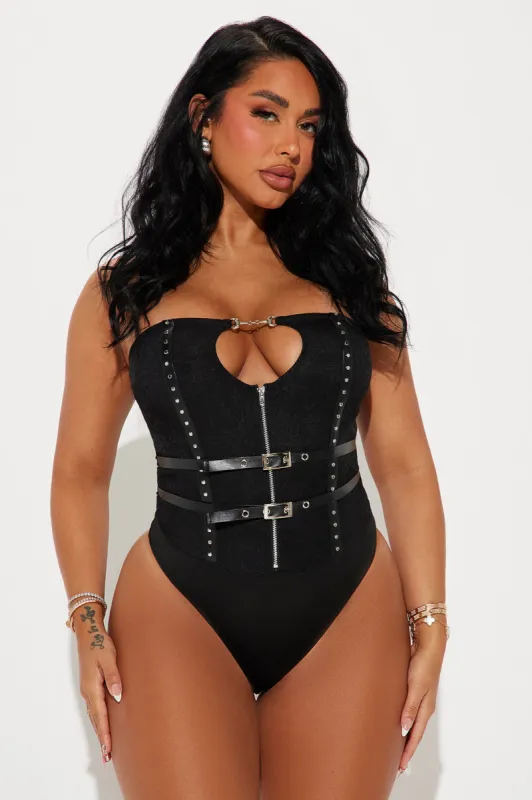 She's Ruthless Lace Bodysuit - Black sold by Fashion Nova