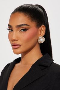 She's An Elegant Woman Earrings - Gold sold by Fashion Nova