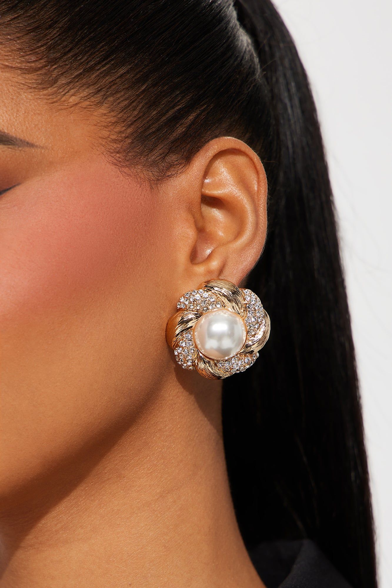 She's An Elegant Woman Earrings - Gold sold by Fashion Nova