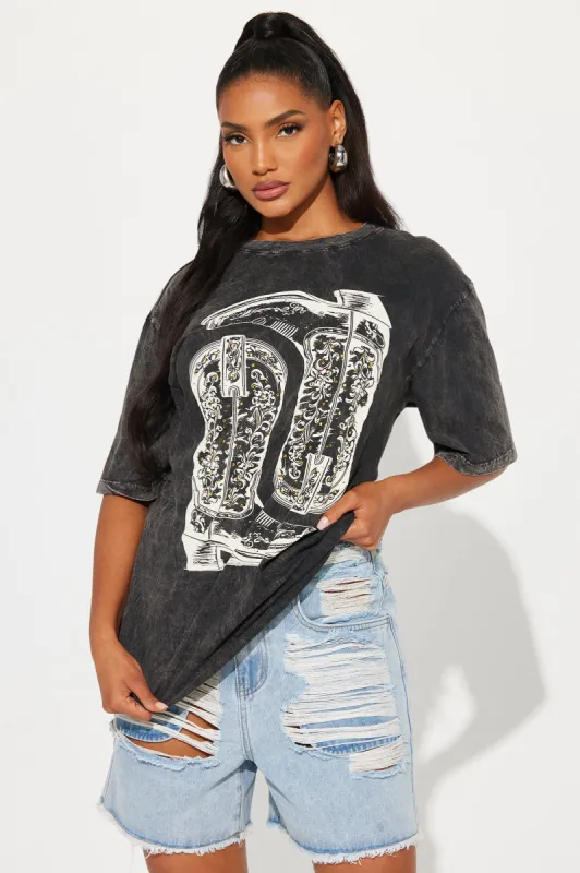 Head Over Boots In Love Washed Tee - Black Wash sold by Fashion Nova