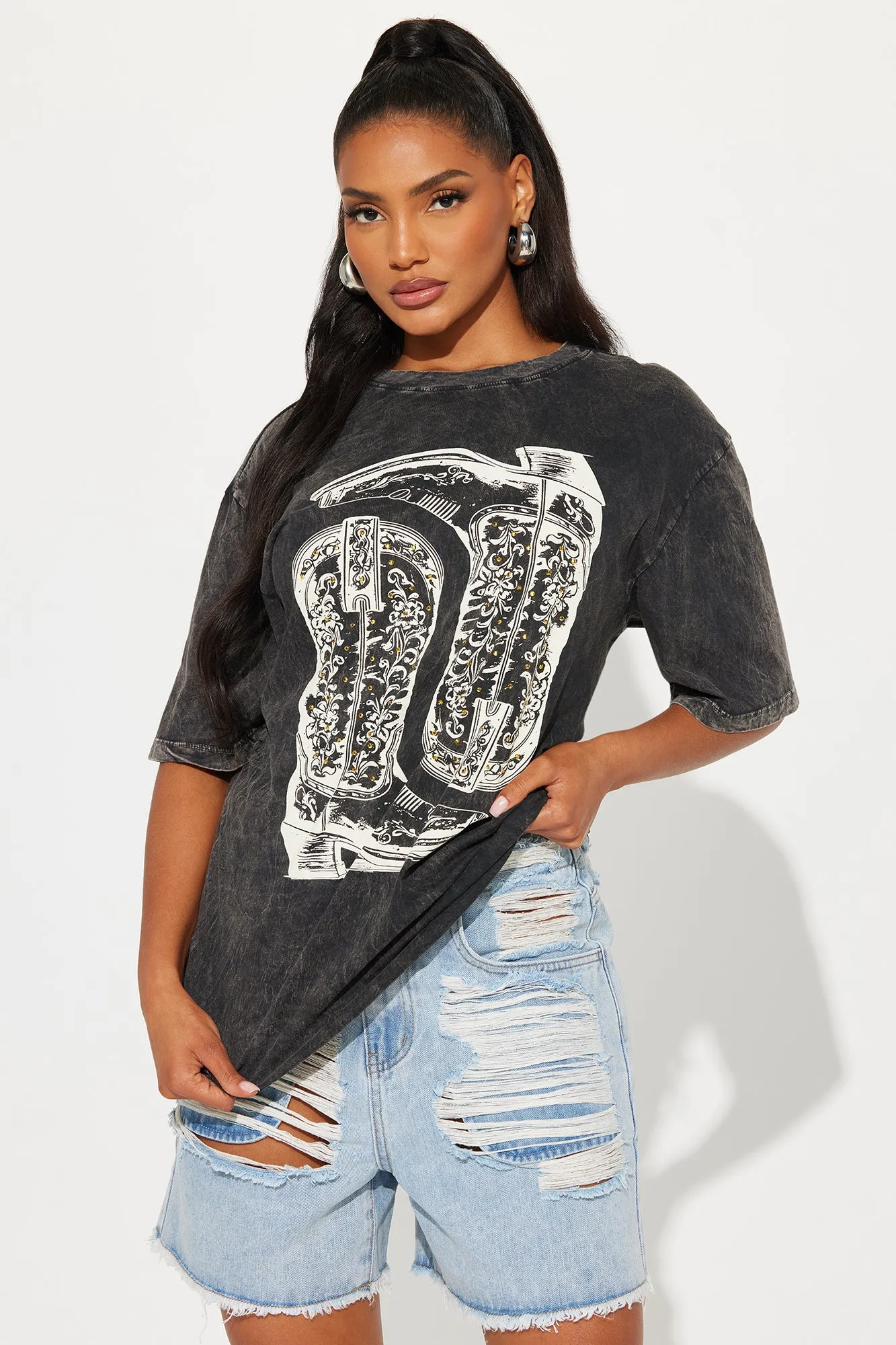 Head Over Boots In Love Washed Tee - Black Wash sold by Fashion Nova