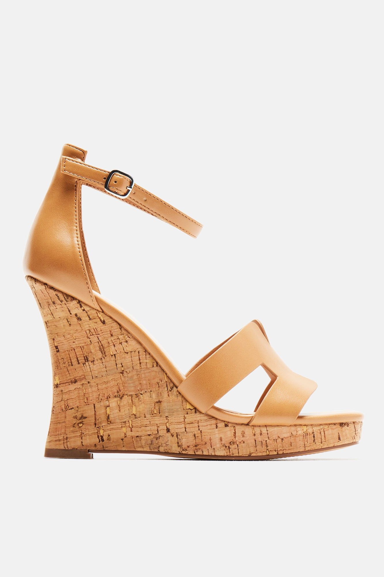 Jayla Wedges - Tan sold by Fashion Nova