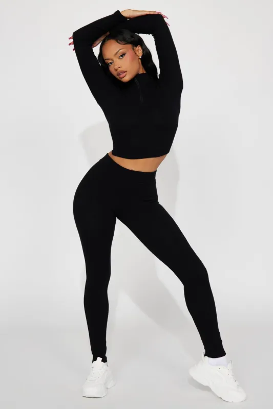 Wanderlust Dreams Legging Set - Black sold by Fashion Nova