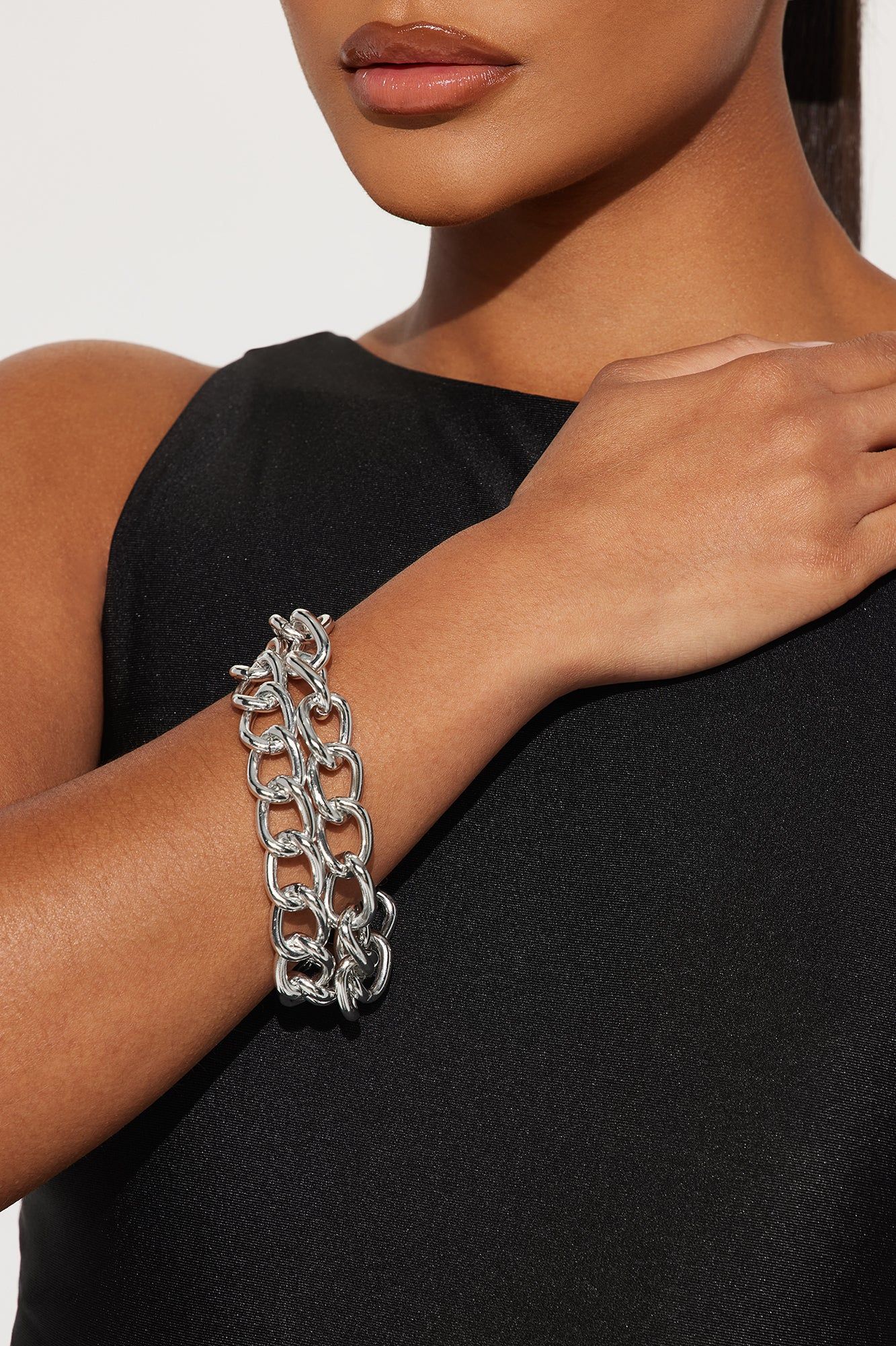Eliana Bracelet - Silver sold by Fashion Nova