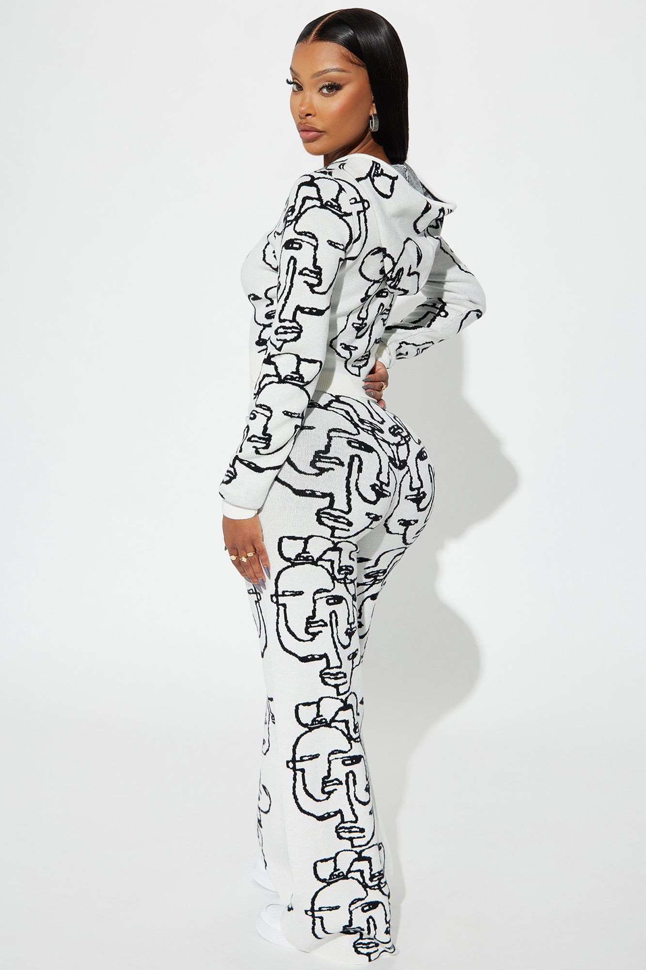 Too Many Faces Sweater Pant Set - Black/White sold by Fashion Nova product image thumbnail 3