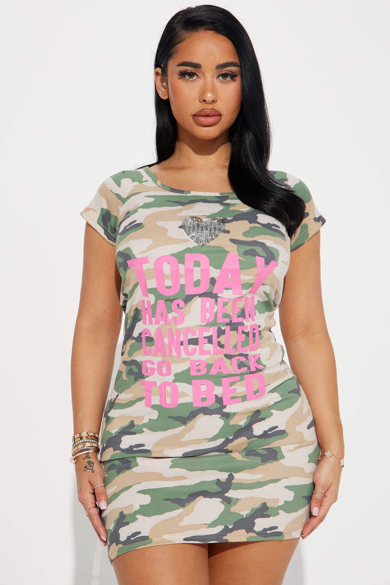 Going Back To Bed PJ Sleep Shirt - Green sold by Fashion Nova