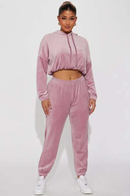 Anytime Anywhere Velour Jogger Set - Mauve made by Fashion Nova