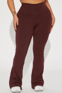 Break A Sweat Active Yoga Pant - Chocolate sold by Fashion Nova
