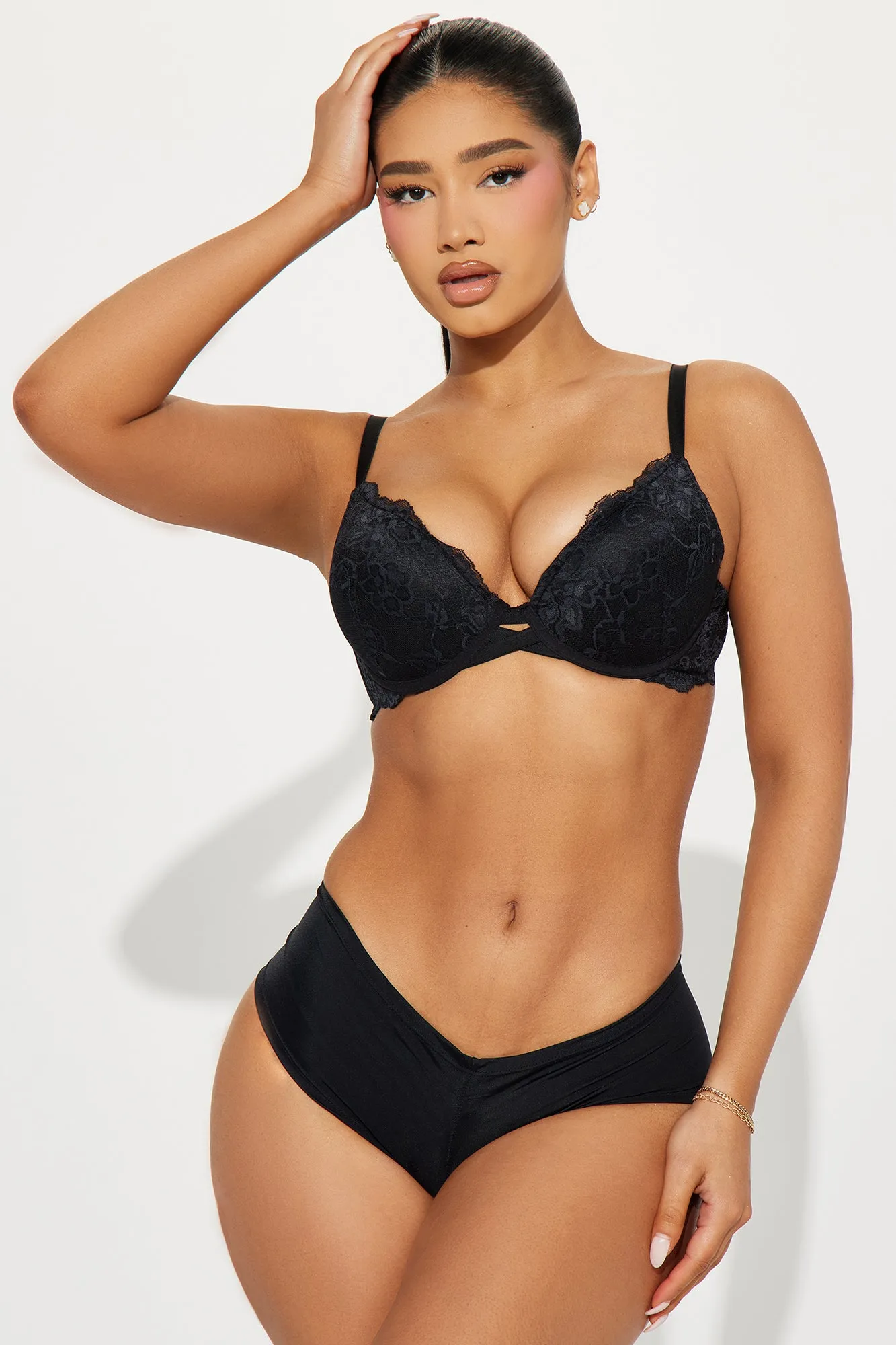 Full Heart Push Up Lace Bra - Black sold by Fashion Nova product image thumbnail 2