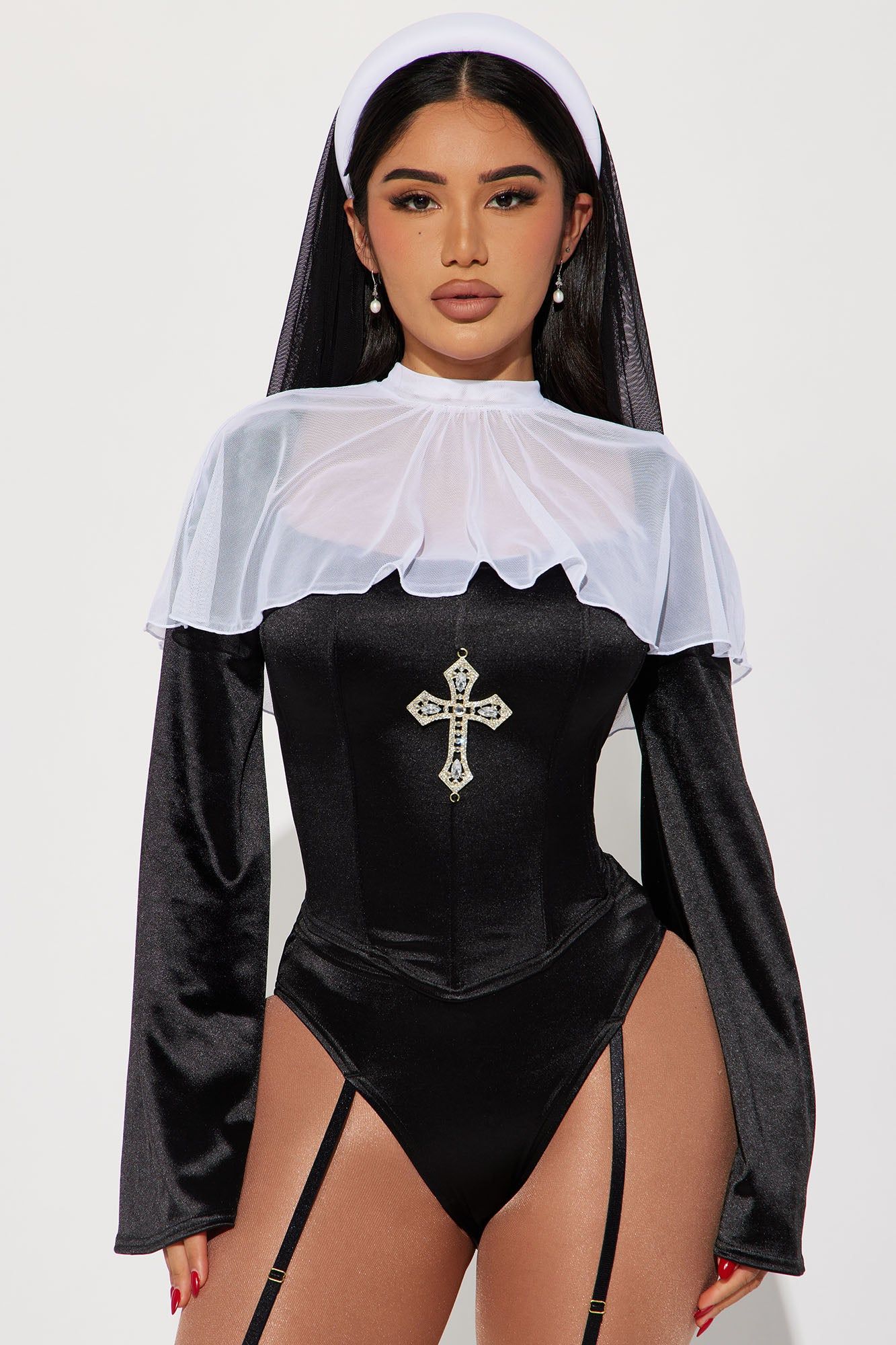 Sister Sin Nun 4 Piece Costume Set - Black/White sold by Fashion Nova product image thumbnail 2