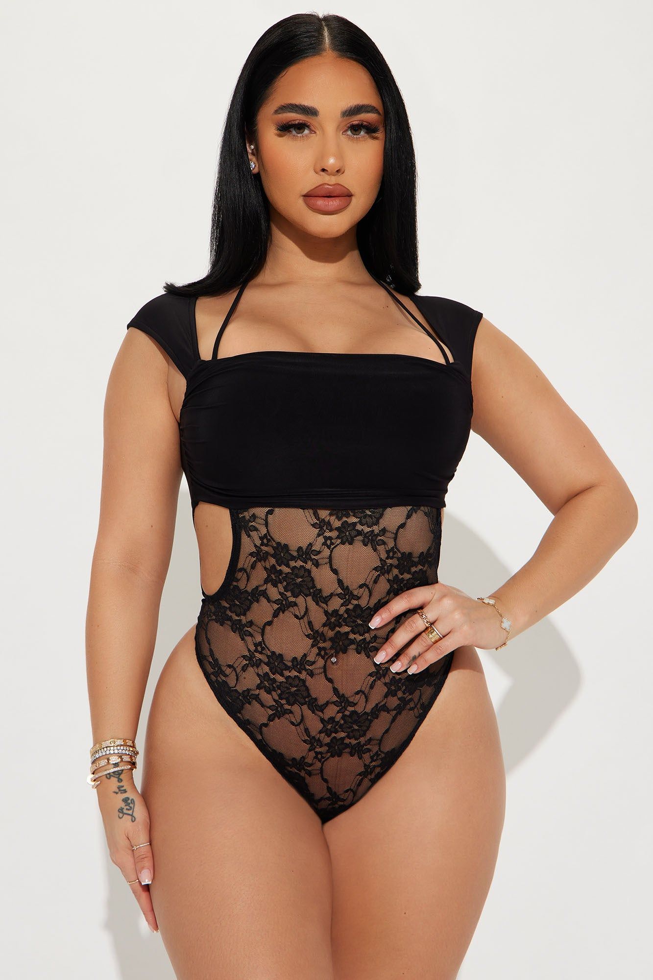 Sami Lace Bodysuit - Black sold by Fashion Nova
