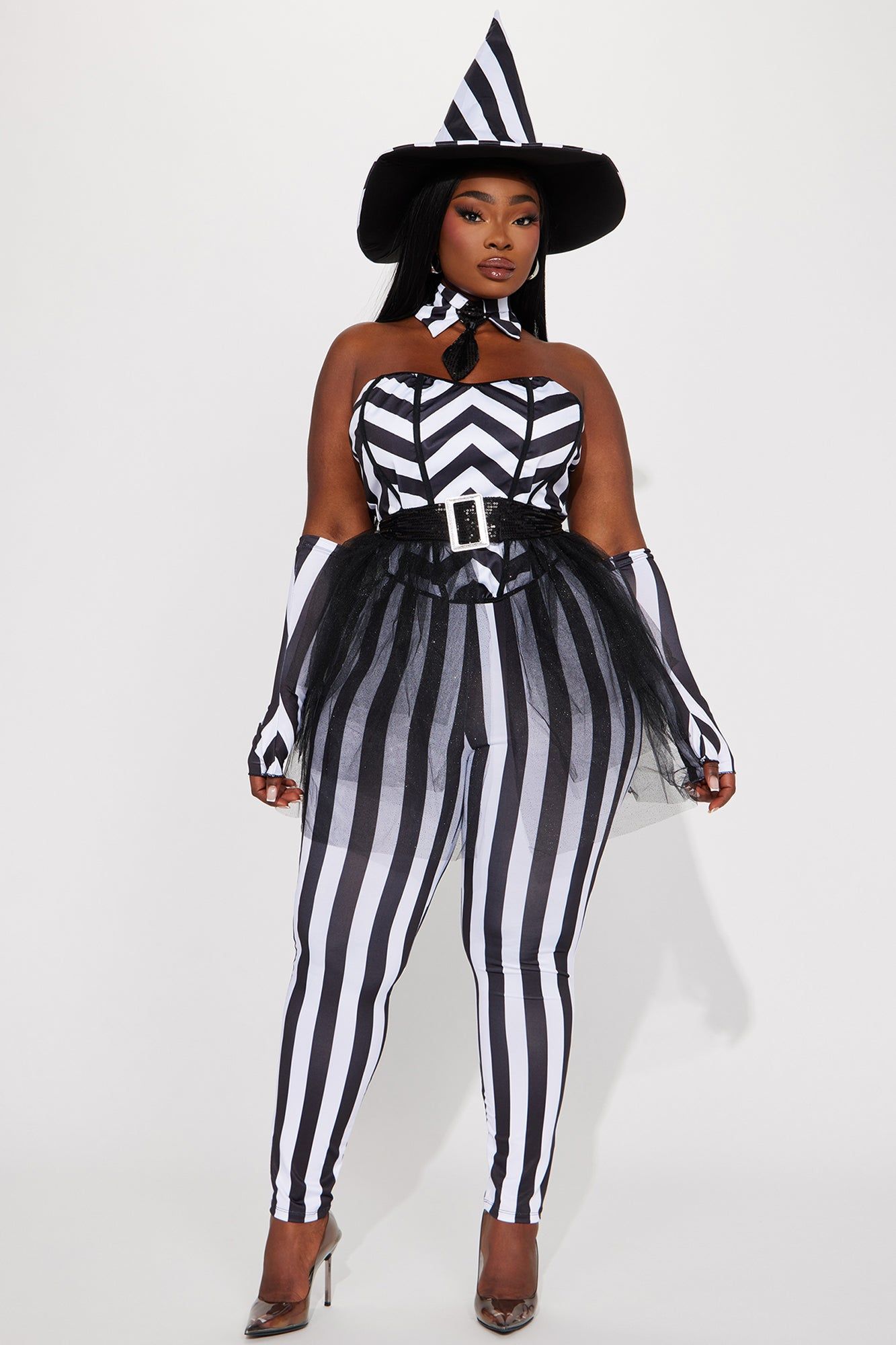 Beetle Witch 6 Piece Costume Set - Black/White sold by Fashion Nova product image thumbnail 5