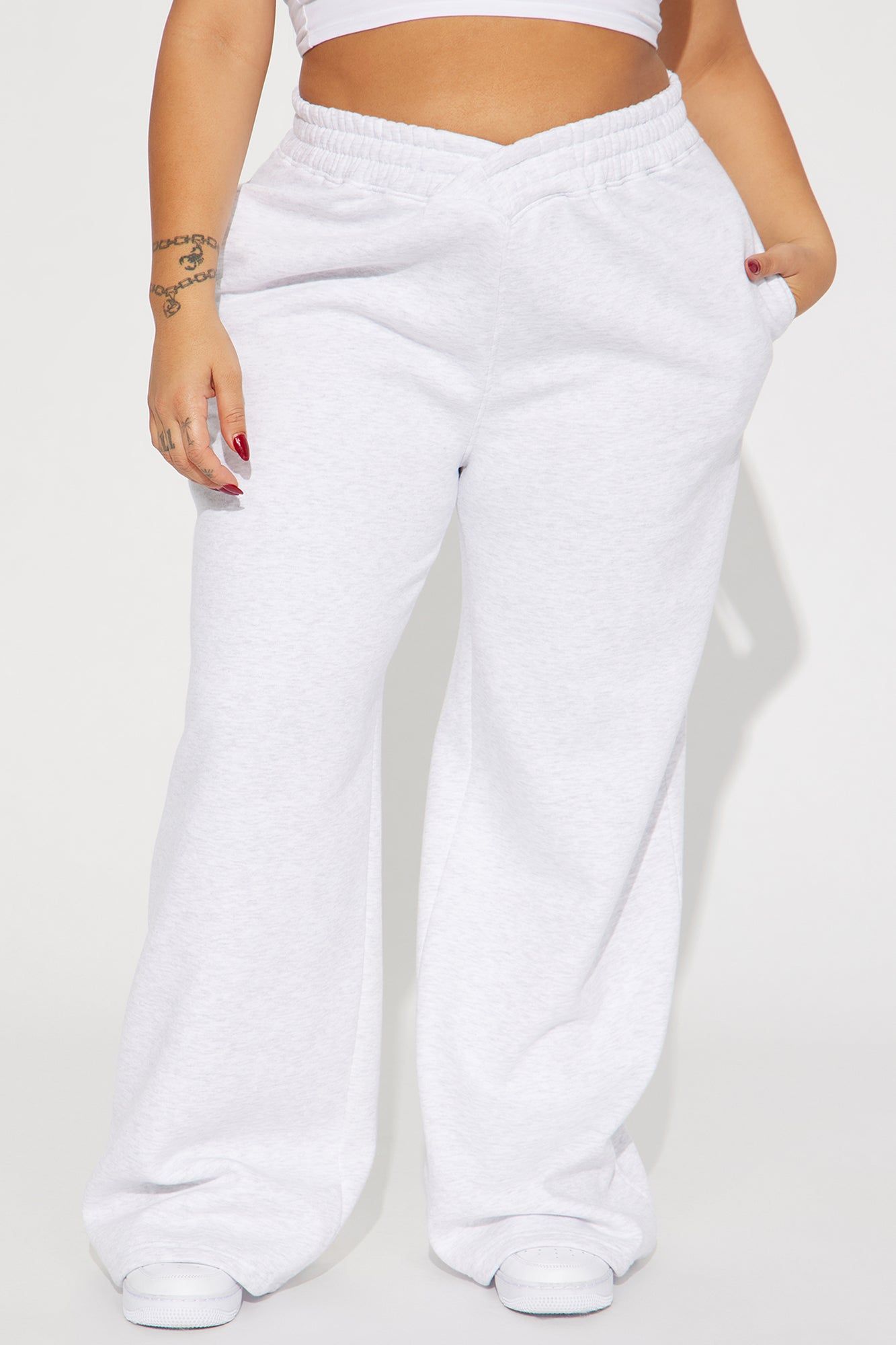 Days Off Fleece Sweatpants - Heather Grey sold by Fashion Nova product image thumbnail 5