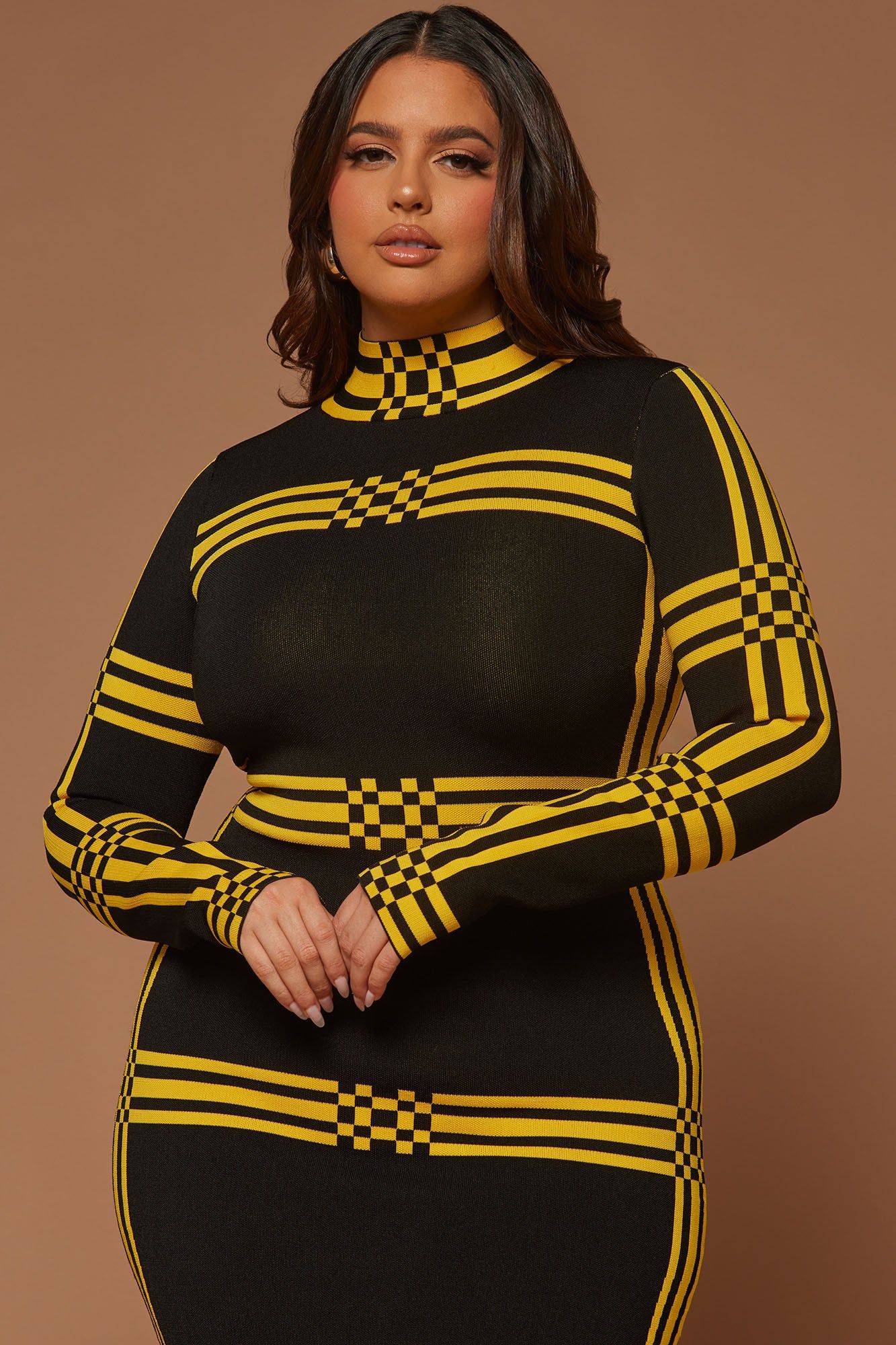 Abbie Knit Midi Dress - Black/Yellow sold by Fashion Nova product image thumbnail 2