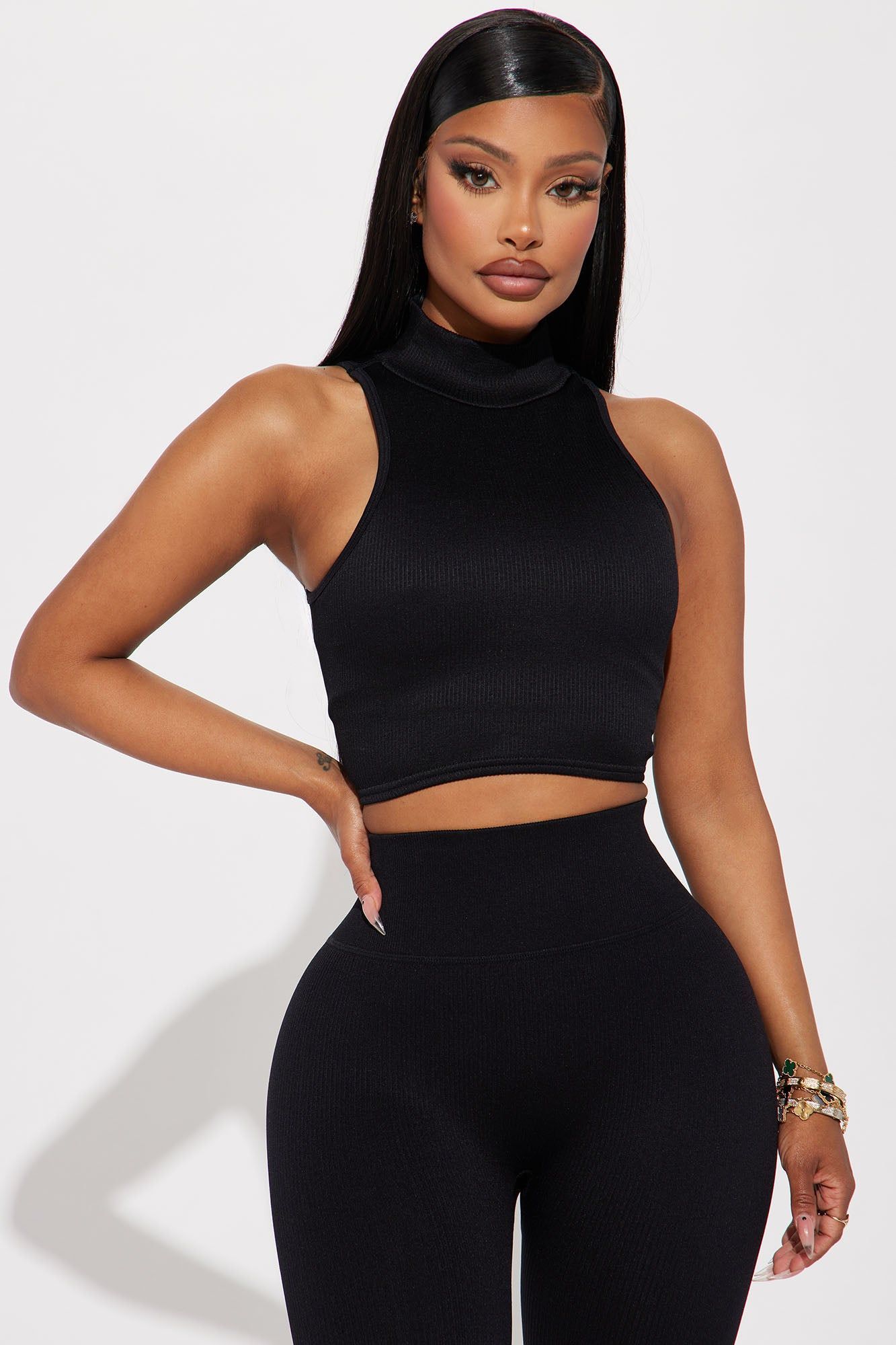 Werk It Seamless Sleeveless Active Top - Black sold by Fashion Nova