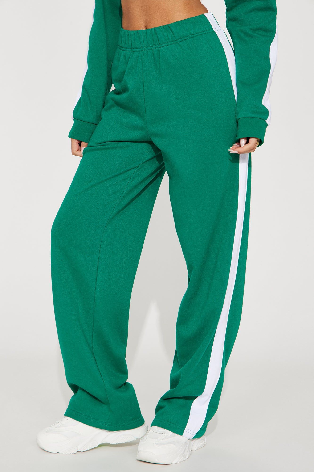 Keep Track Of It Wide Leg Pant - Kelly Green sold by Fashion Nova product image thumbnail 2