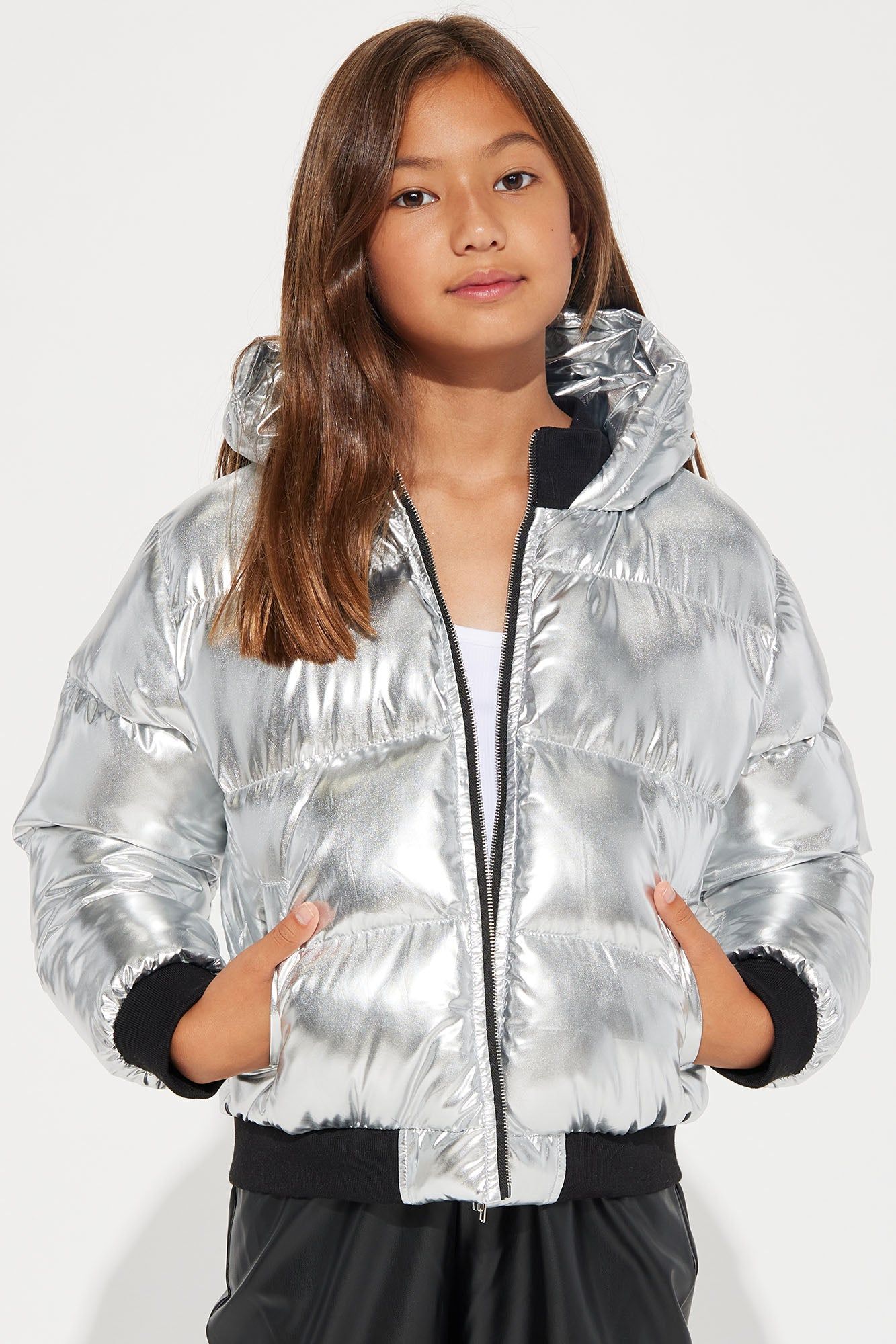 Mini Taking Off Tonight Metallic Puffer Jacket - Silver sold by Fashion Nova