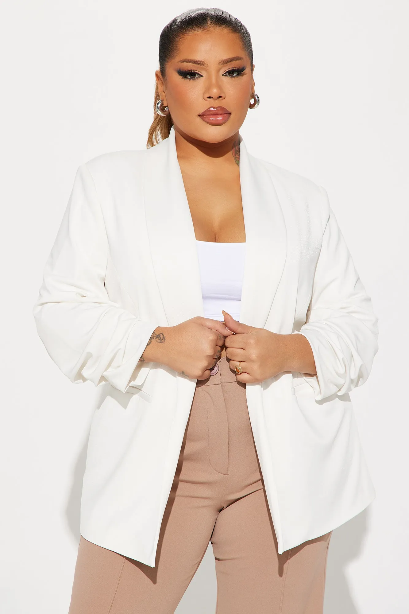 The Harlow Blazer - White sold by Fashion Nova product image thumbnail 4