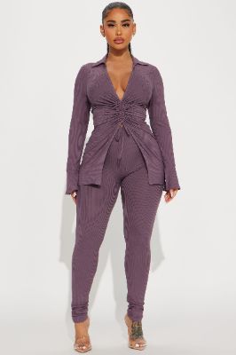 Miley Ribbed Legging Set - Plum sold by Fashion Nova