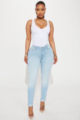 Daydreaming Of You Stretch Skinny Jeans - Light Wash sold by Fashion Nova