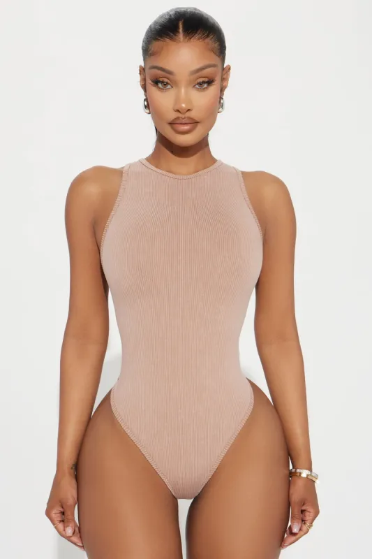 Sierra Seamless Bodysuit - Taupe sold by Fashion Nova