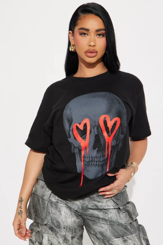 Eternal Love Skull Tshirt - Black sold by Fashion Nova
