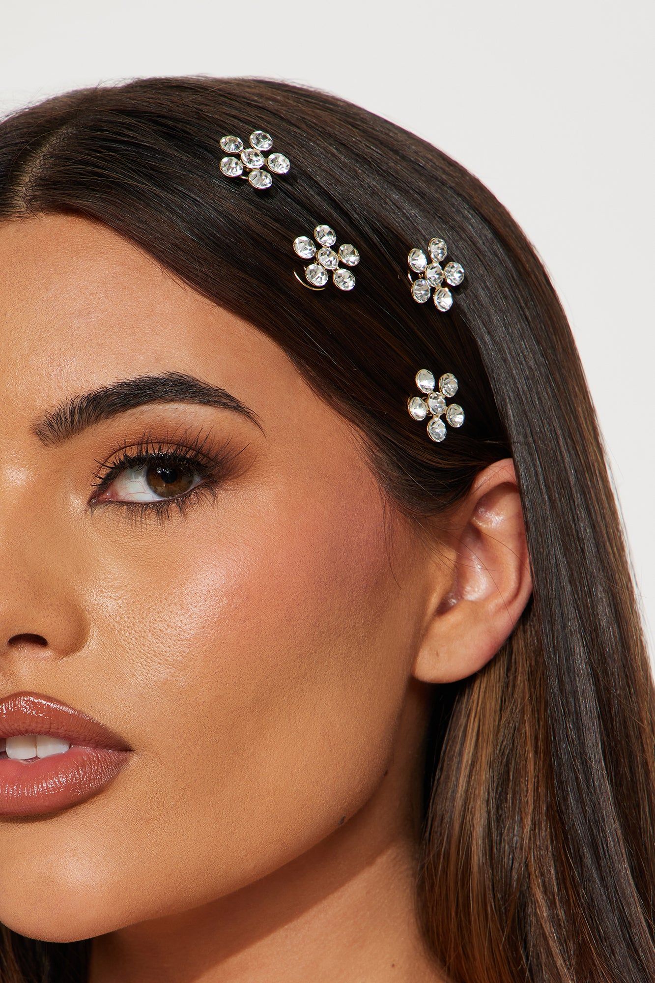 Time To Shine Floral Hair Charm Set - Gold sold by Fashion Nova