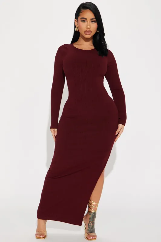 Isabella Ribbed Maxi Dress - Burgundy sold by Fashion Nova