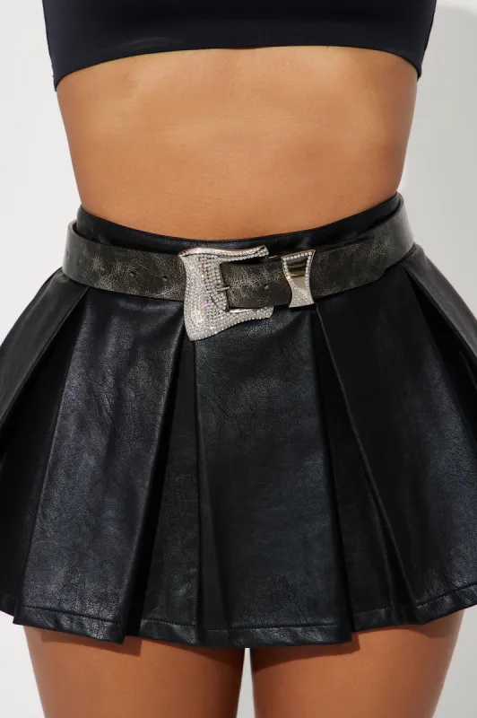 Dust It Off Belt - Grey sold by Fashion Nova