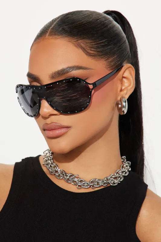 Celeb Sighting Sunglasses - Black sold by Fashion Nova