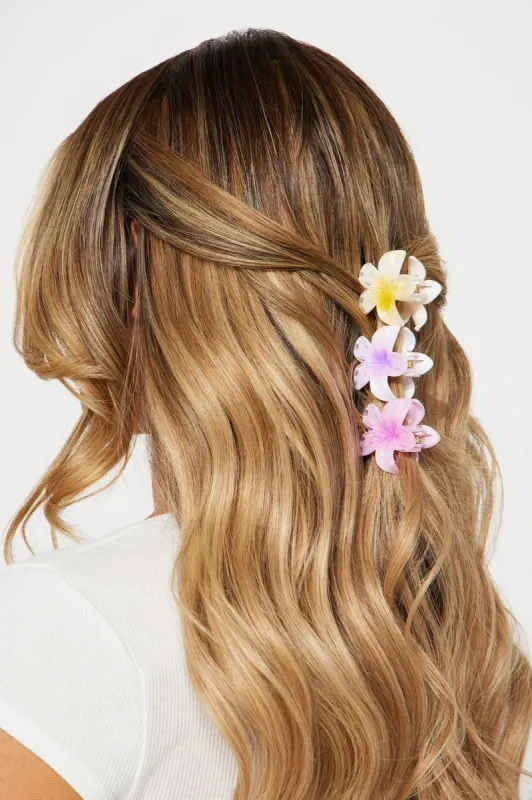 Catch A Wave 3 Piece Claw Clip Set  - Multi Color sold by Fashion Nova