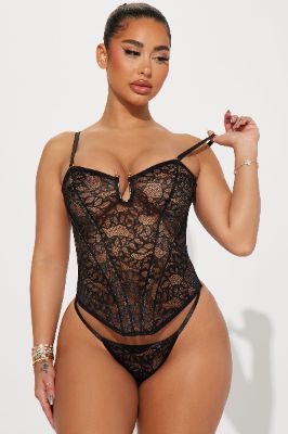 Hiss And Tell Snake Lace 2 Piece Set - Black sold by Fashion Nova