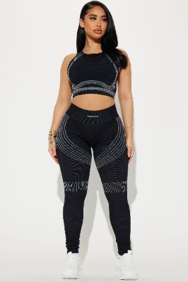 Speed Flex Seamless Shaping Active Legging - Black sold by Fashion Nova