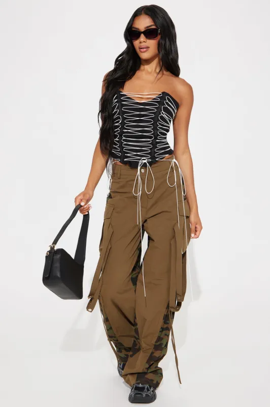 Making My Comeback Cargo Pant - Olive sold by Fashion Nova