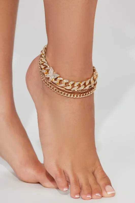 Wings Of A Monarch Anklet - Gold sold by Fashion Nova