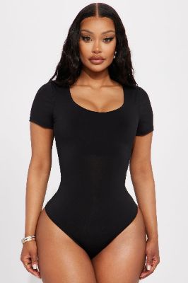 Tabitha Short Sleeve Bodysuit - Black sold by Fashion Nova