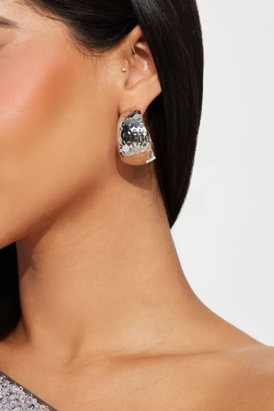 Cairo Princess Hoop Earrings - Silver sold by Fashion Nova