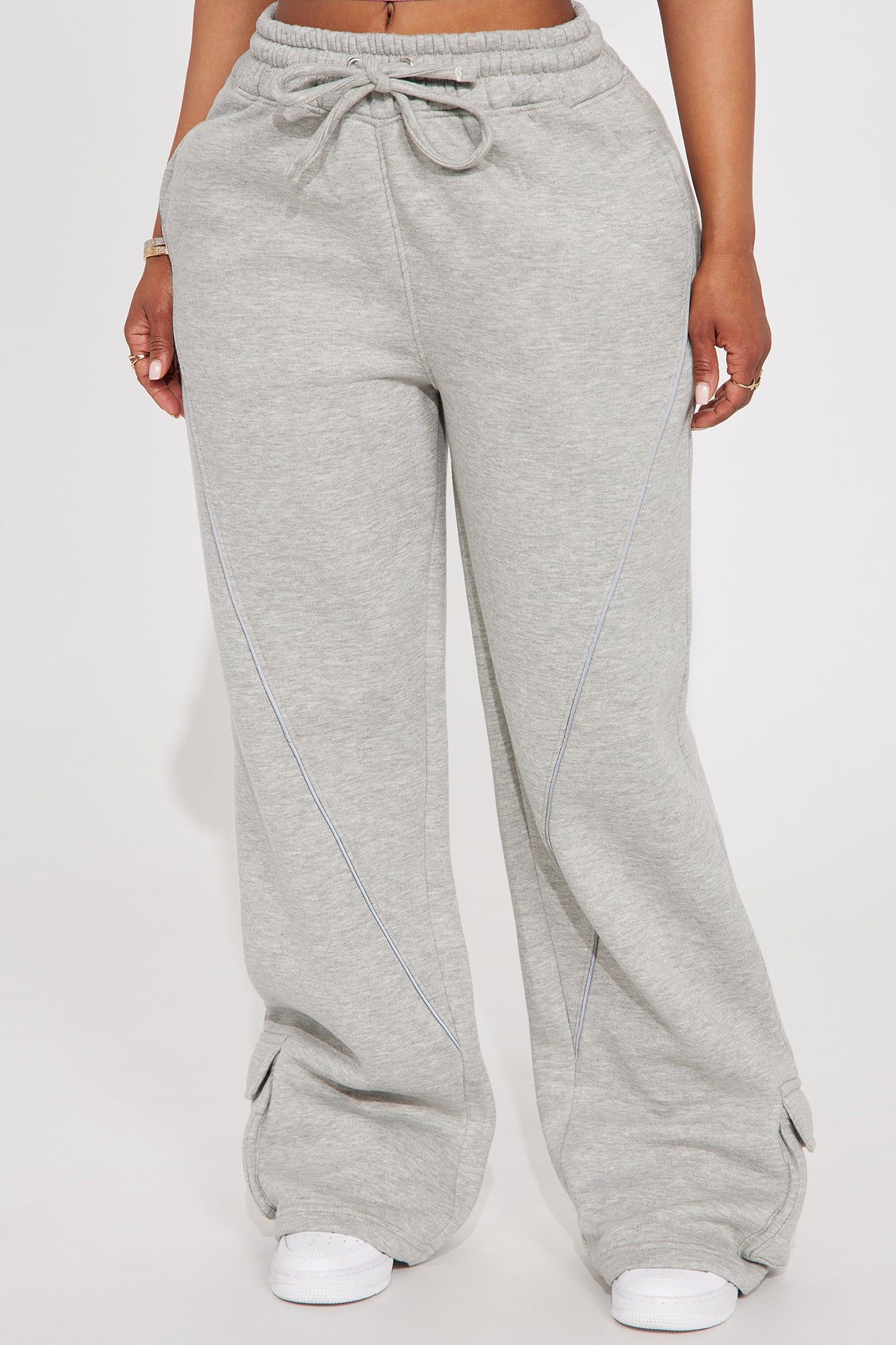Pace Yourself Fleece Sweatpant - Heather Grey sold by Fashion Nova product image thumbnail 2