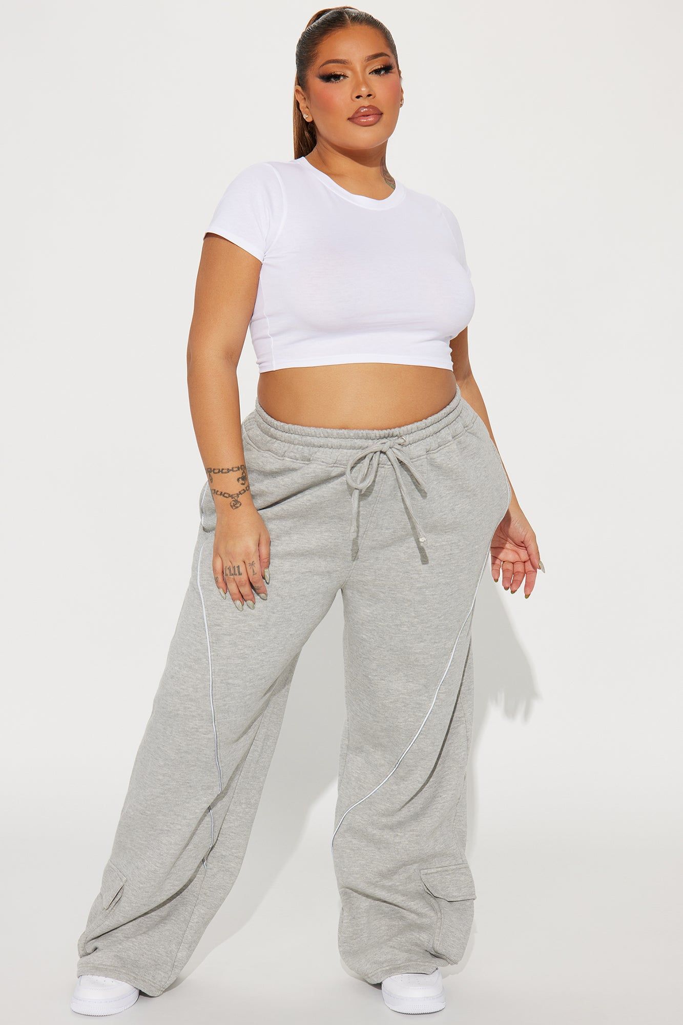 Pace Yourself Fleece Sweatpant - Heather Grey sold by Fashion Nova product image thumbnail 5