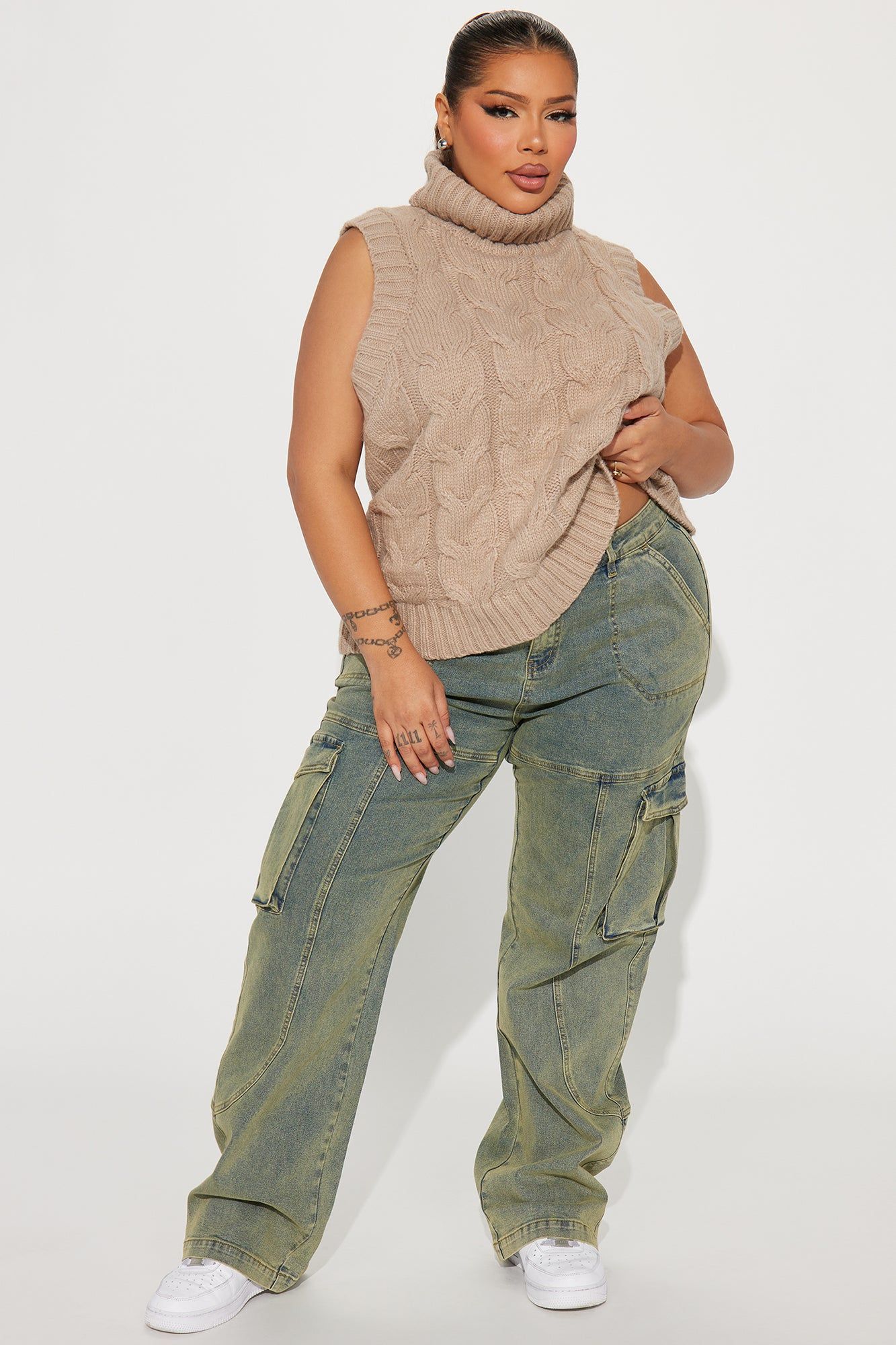 So Serious Stretch Cargo Jeans - Light Wash sold by Fashion Nova product image thumbnail 4
