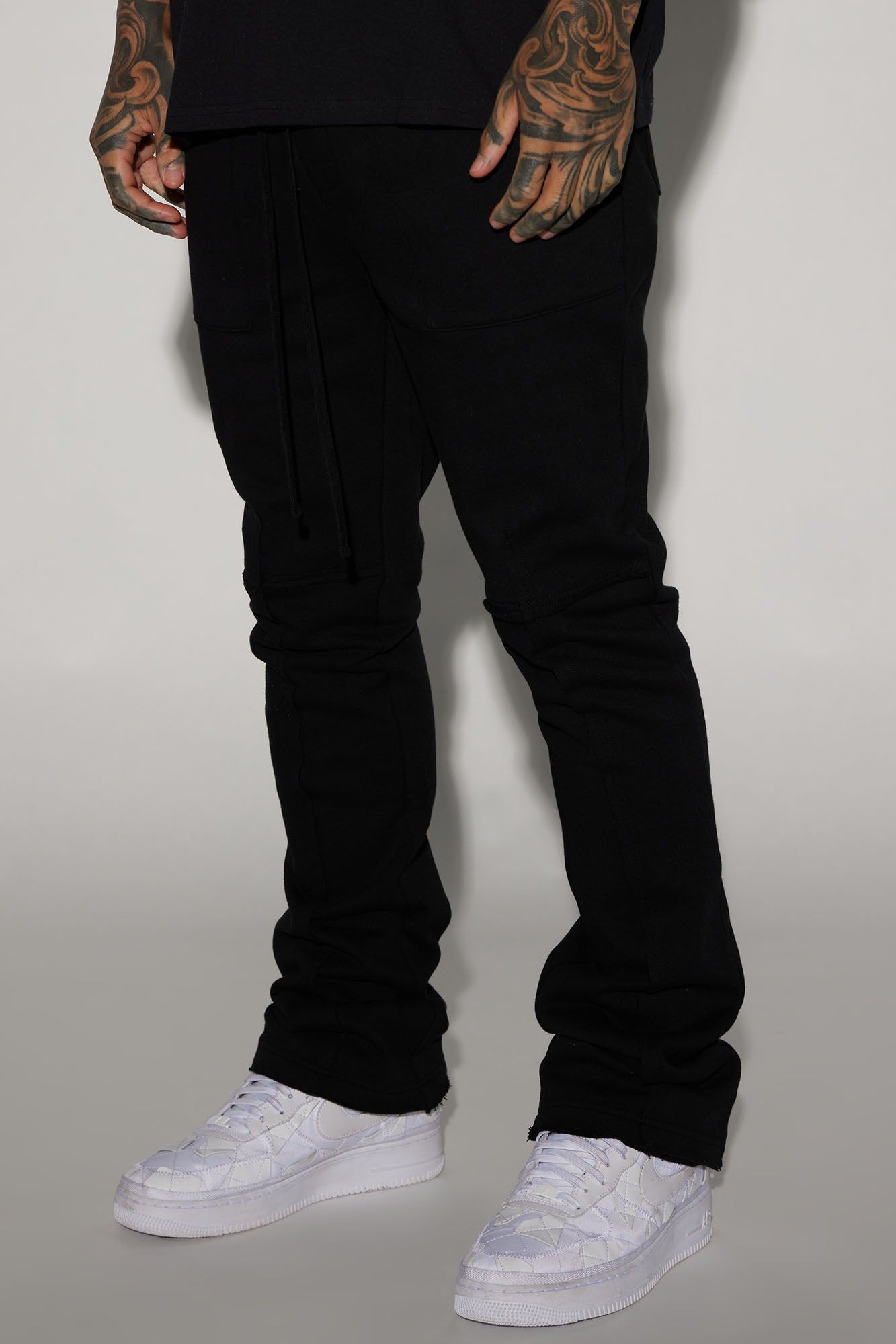 Lucian Skinny Flare Sweatpant - Black sold by Fashion Nova