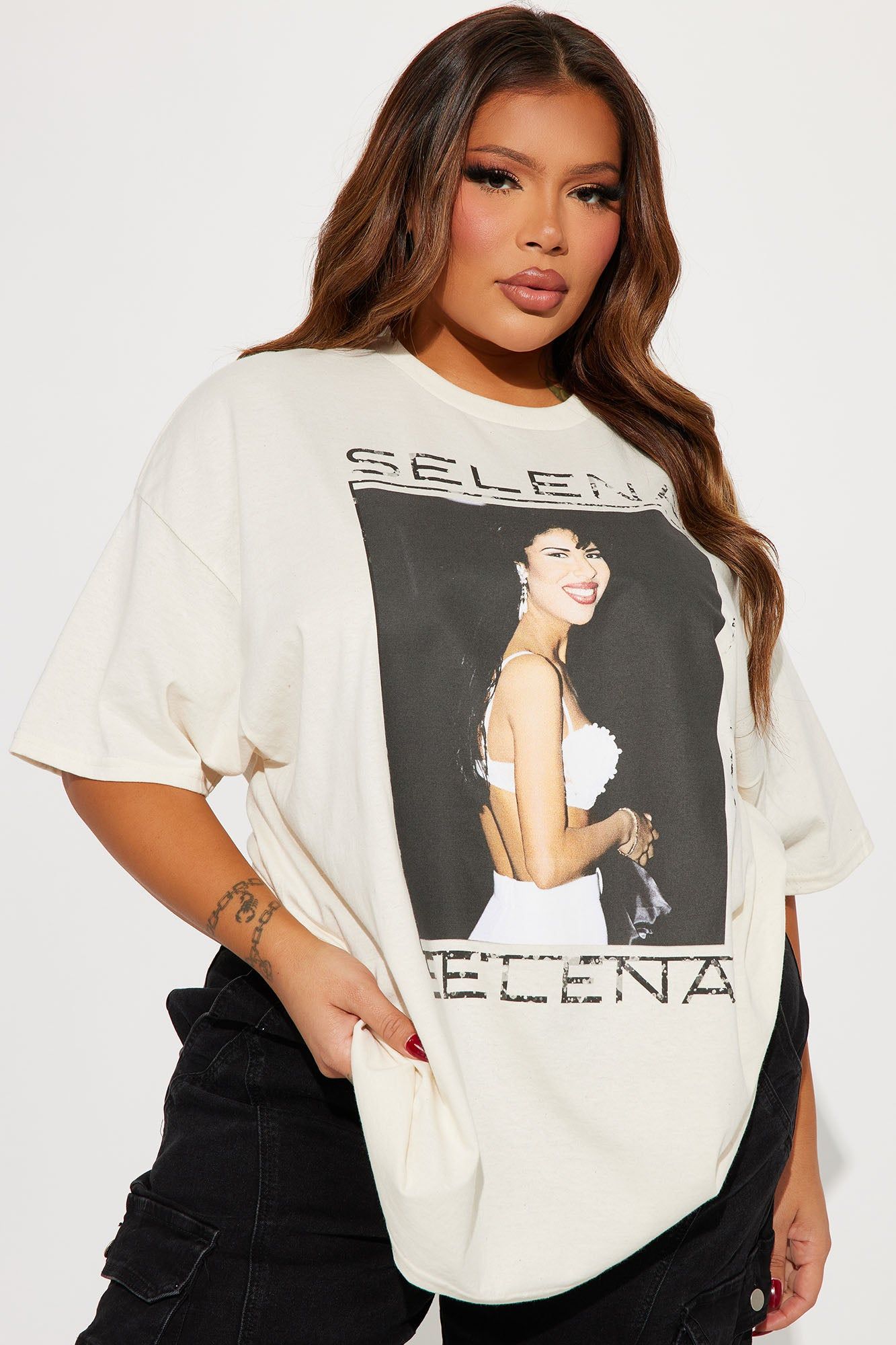 Legendary Selena Tee - Cream sold by Fashion Nova product image thumbnail 4