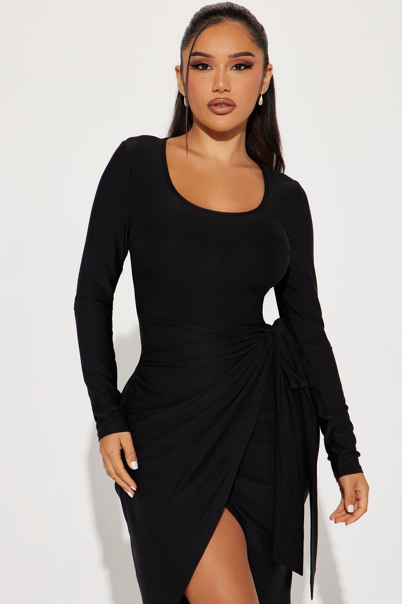 Tanya Wrap Midi Dress - Black sold by Fashion Nova product image thumbnail 2