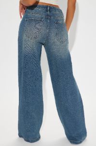 Money Moves Baggy Jeans - Medium Wash sold by Fashion Nova
