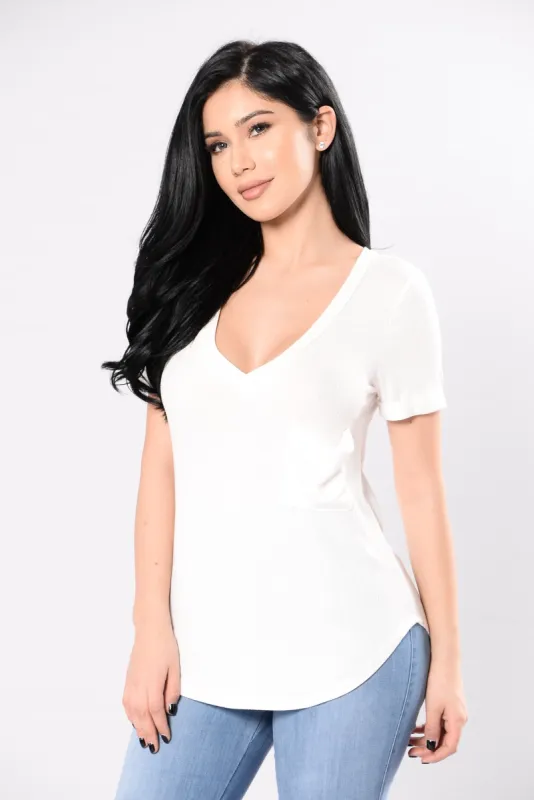 Be There In Seconds Flat Tee - Ivory sold by Fashion Nova